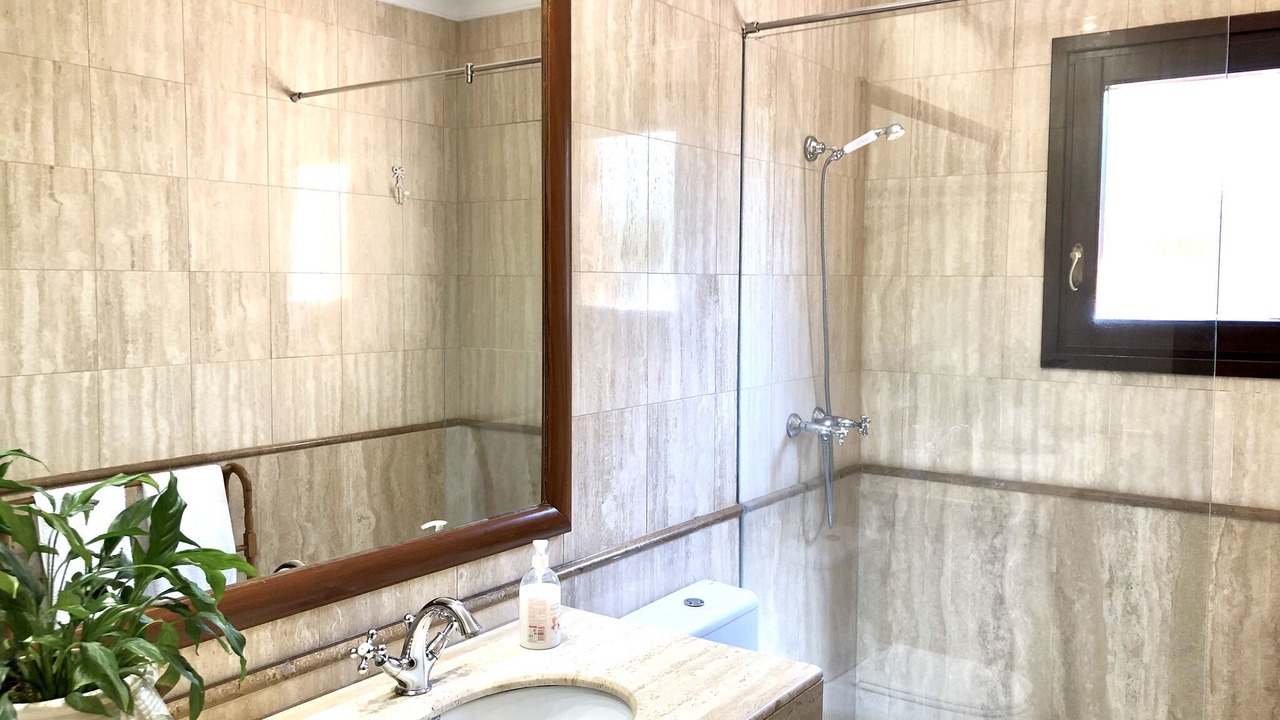 Photo of Bathroom in Perelada