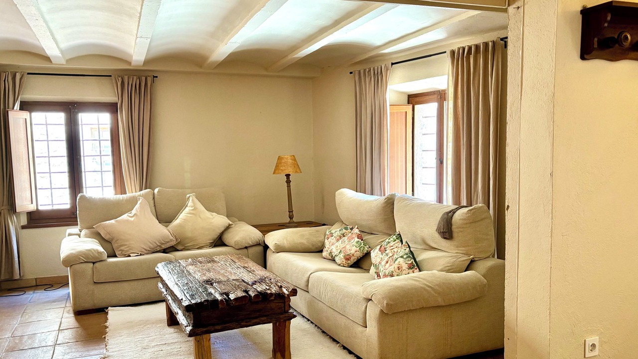 Photo of Livingroom in Ullastret