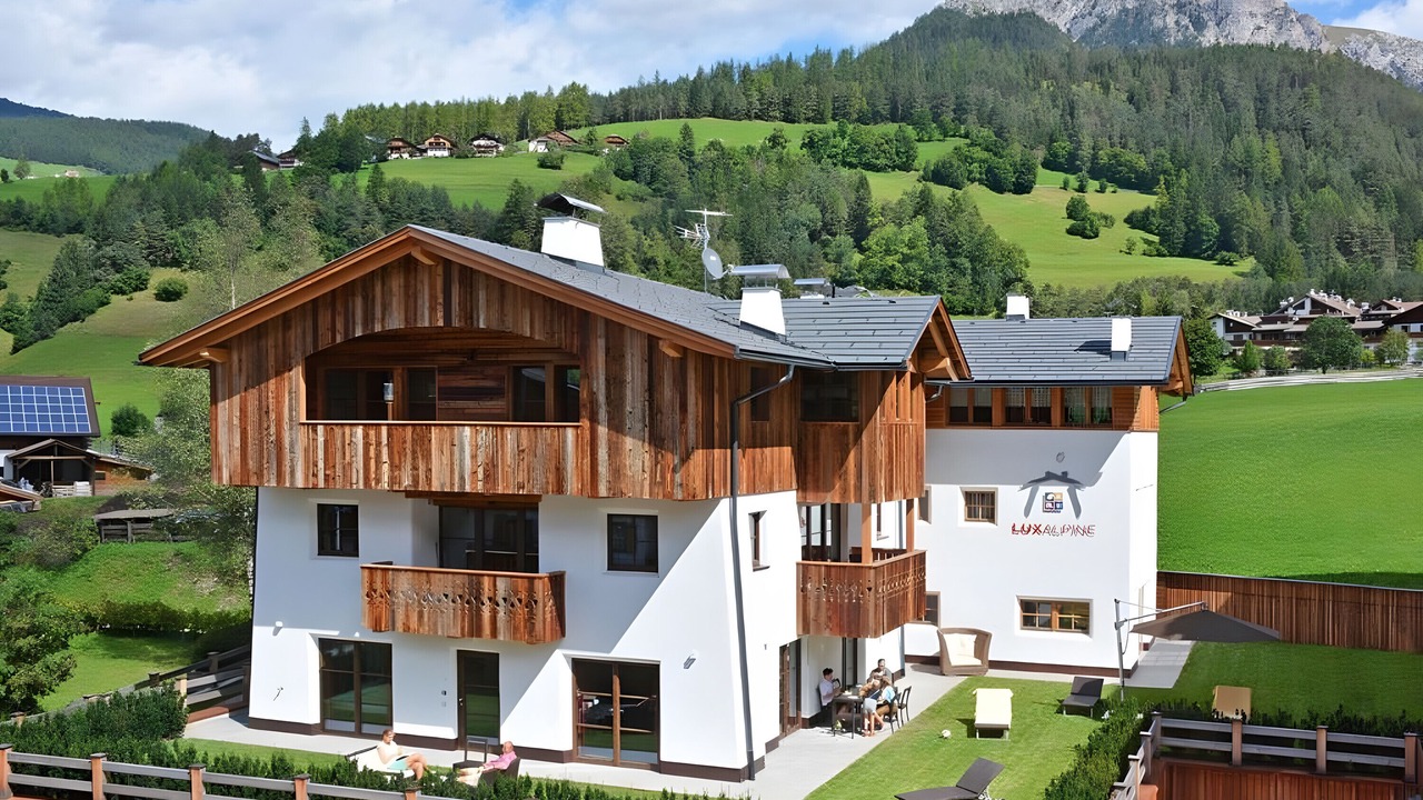 Photo of Outdoor in Mareo