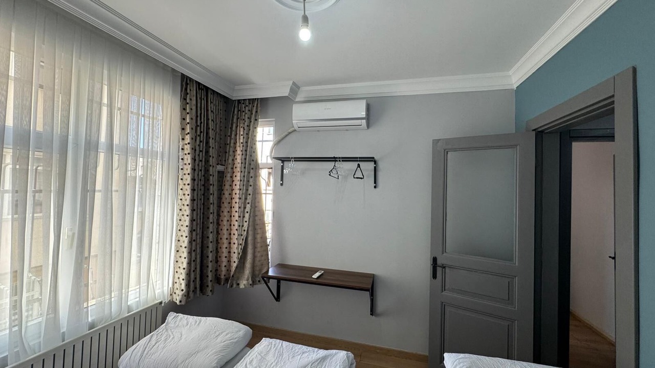 Photo of Bedroom in Pera