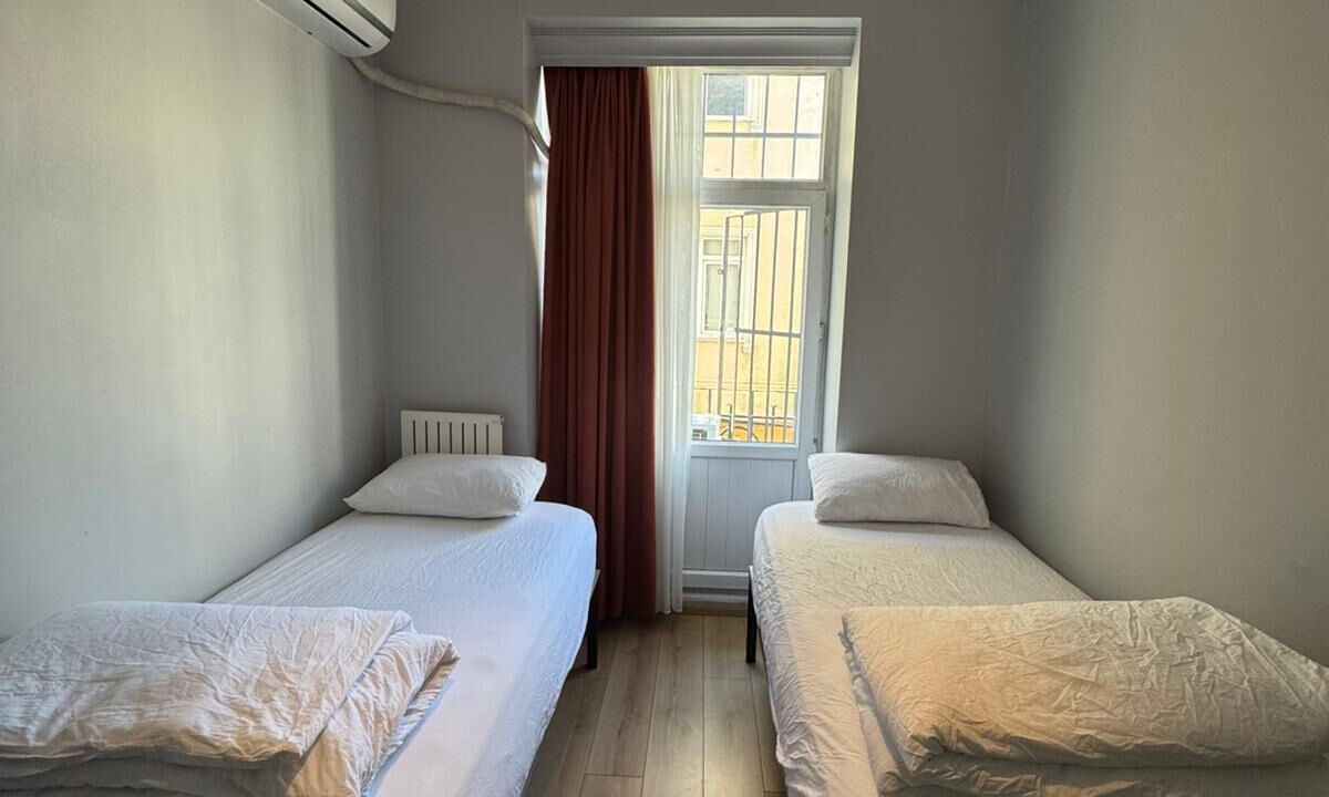 Photo of Bedroom in Pera