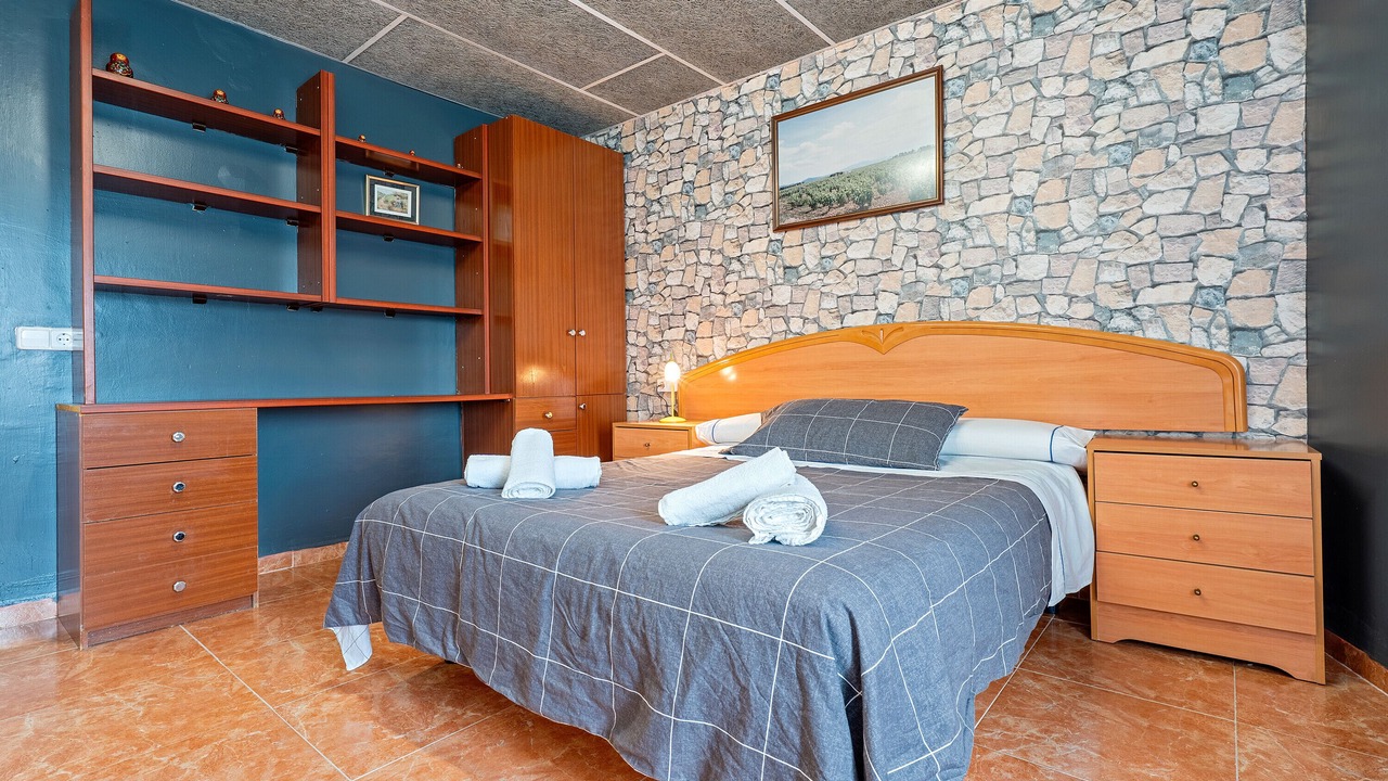 Photo of Bedroom in Villalba dels Arcs