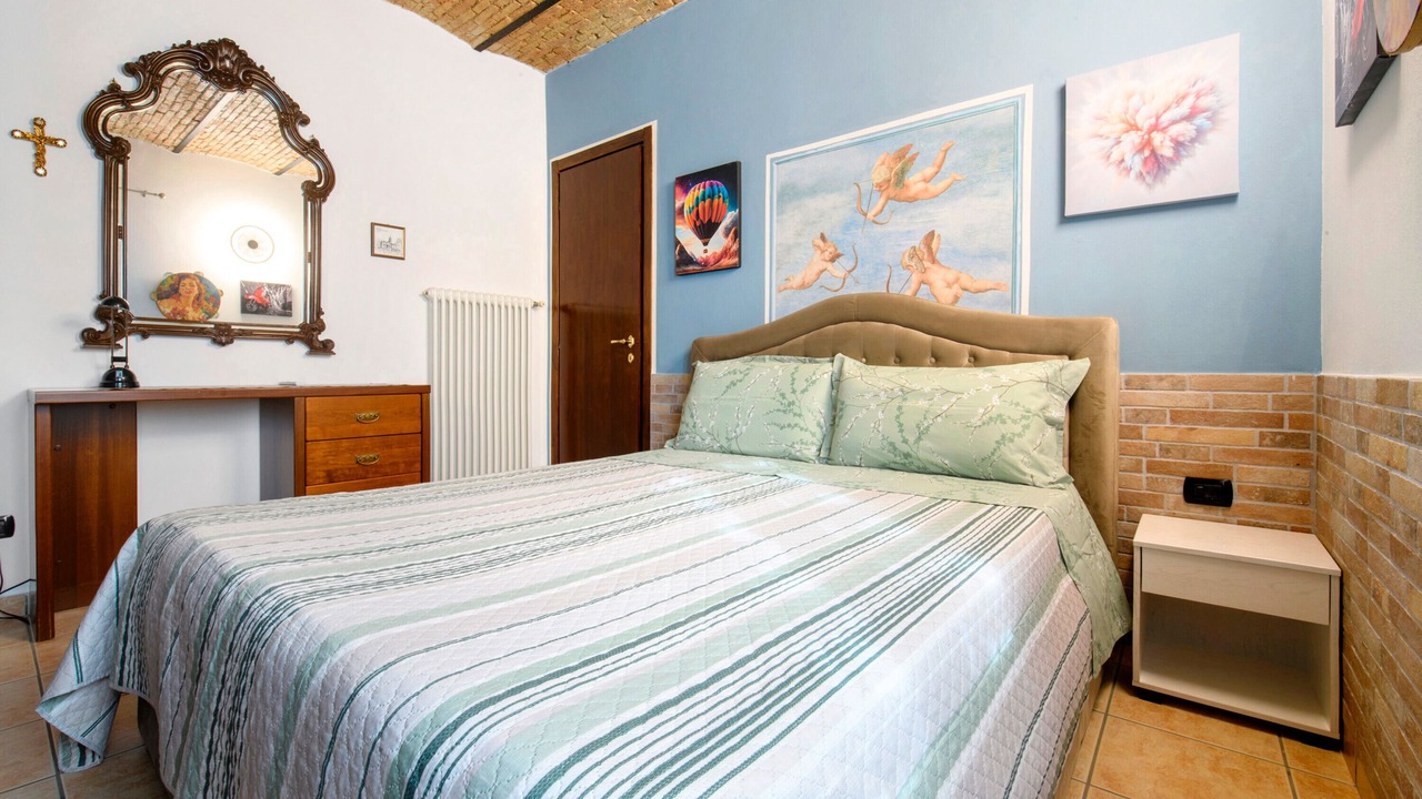 Photo of Bedroom in Monguzzo