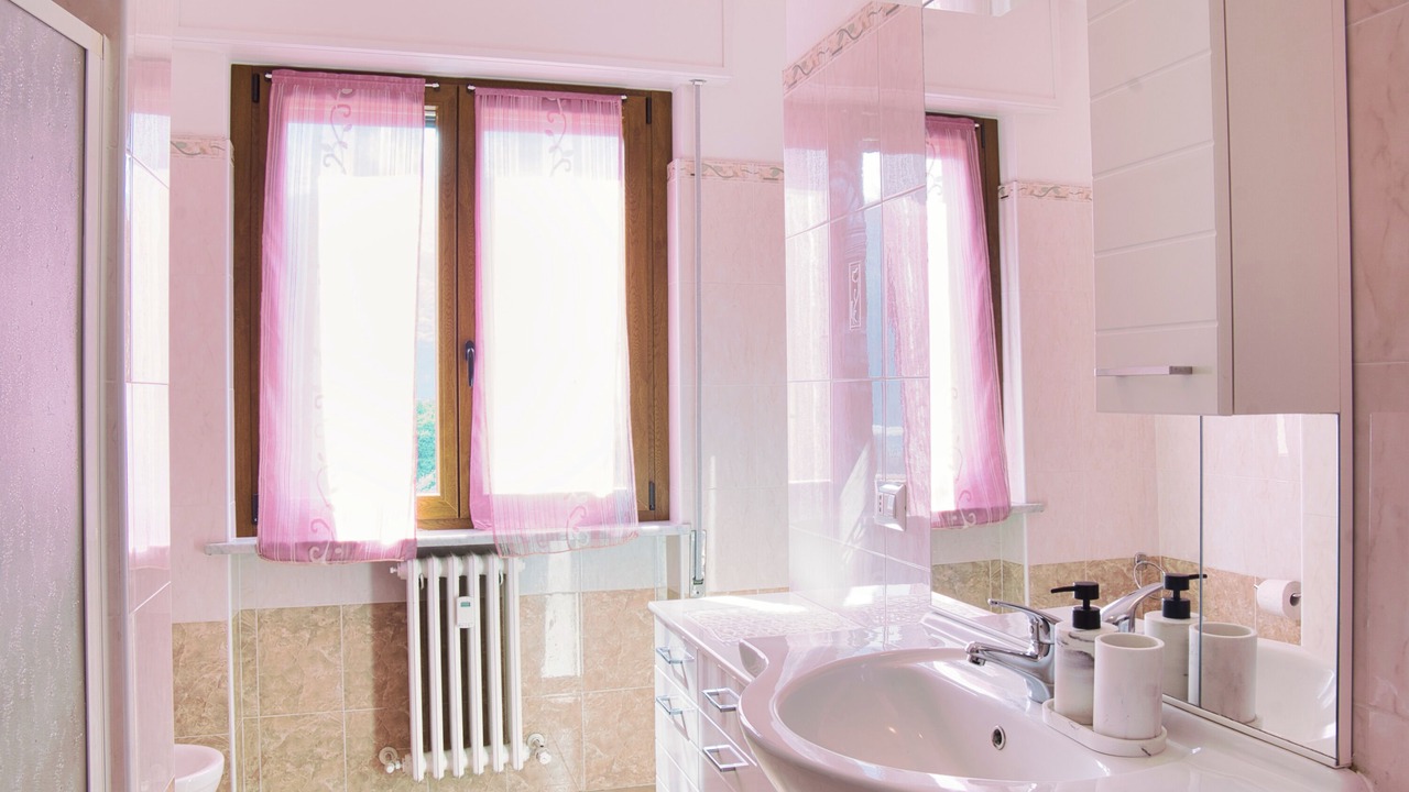 Photo of Bathroom in Abbadia Lariana