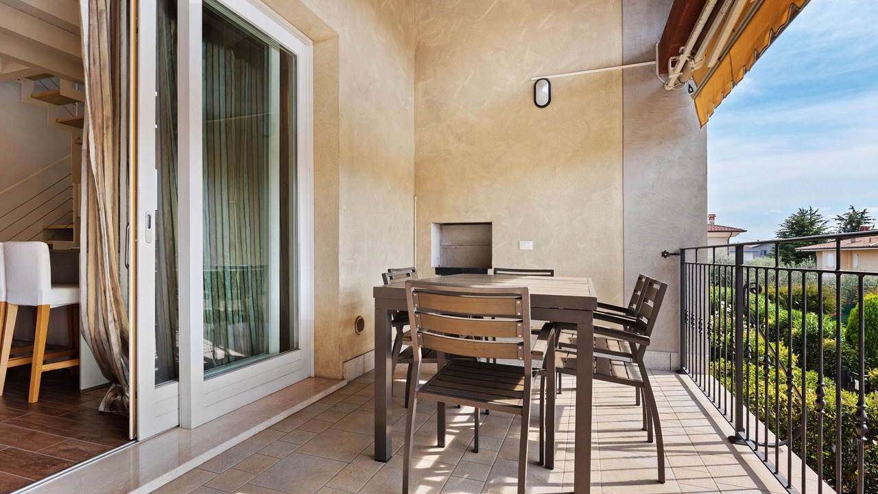 Photo of Outdoor in Raffa