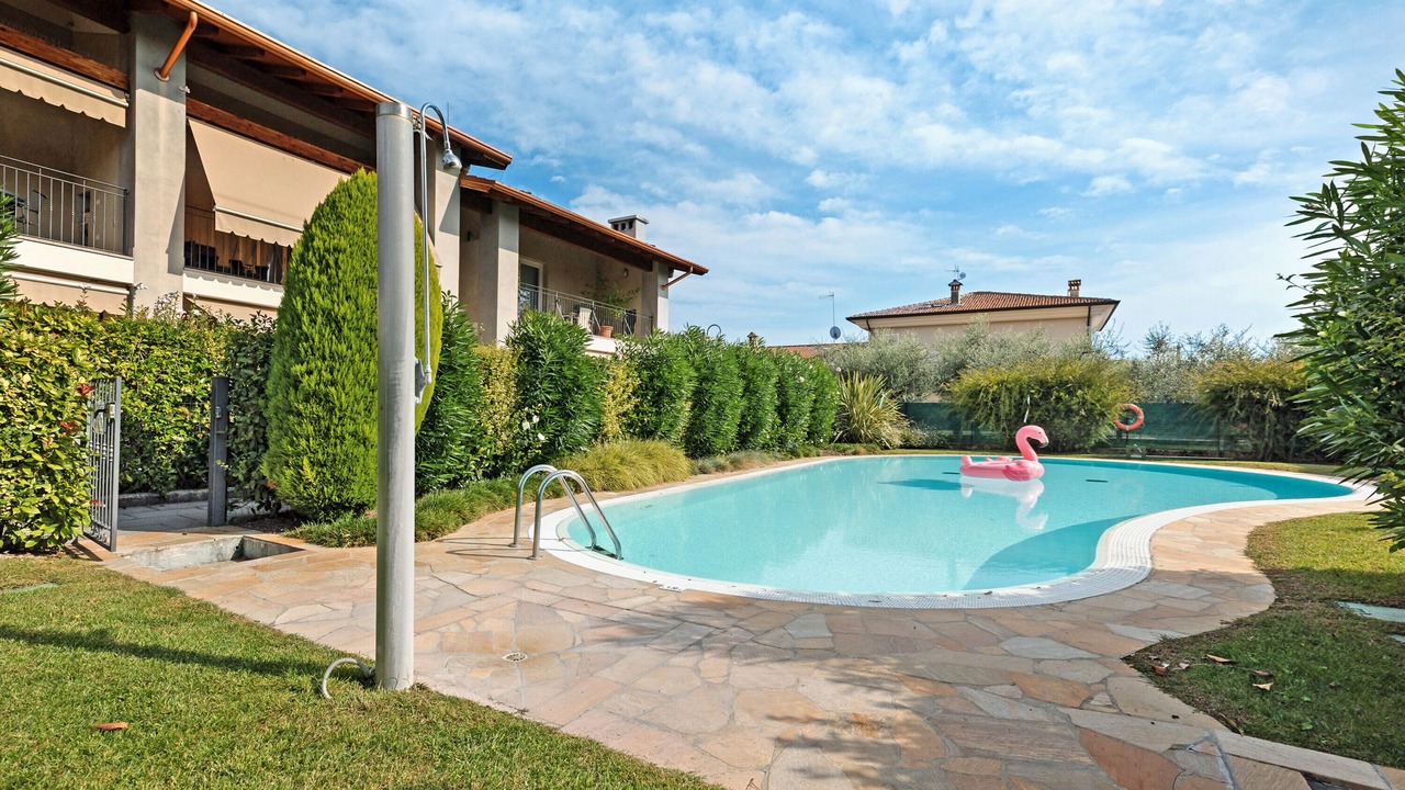 Photo of Outdoor in Raffa