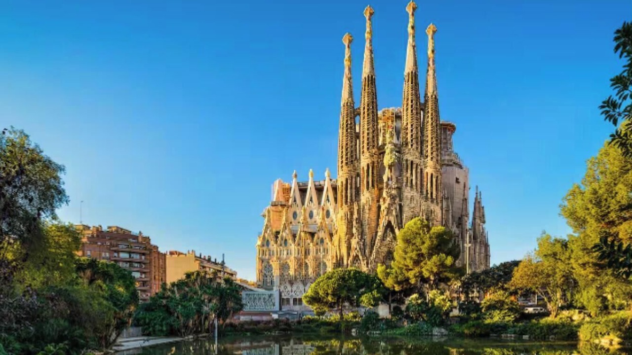 Photo of Others in La Sagrada Familia