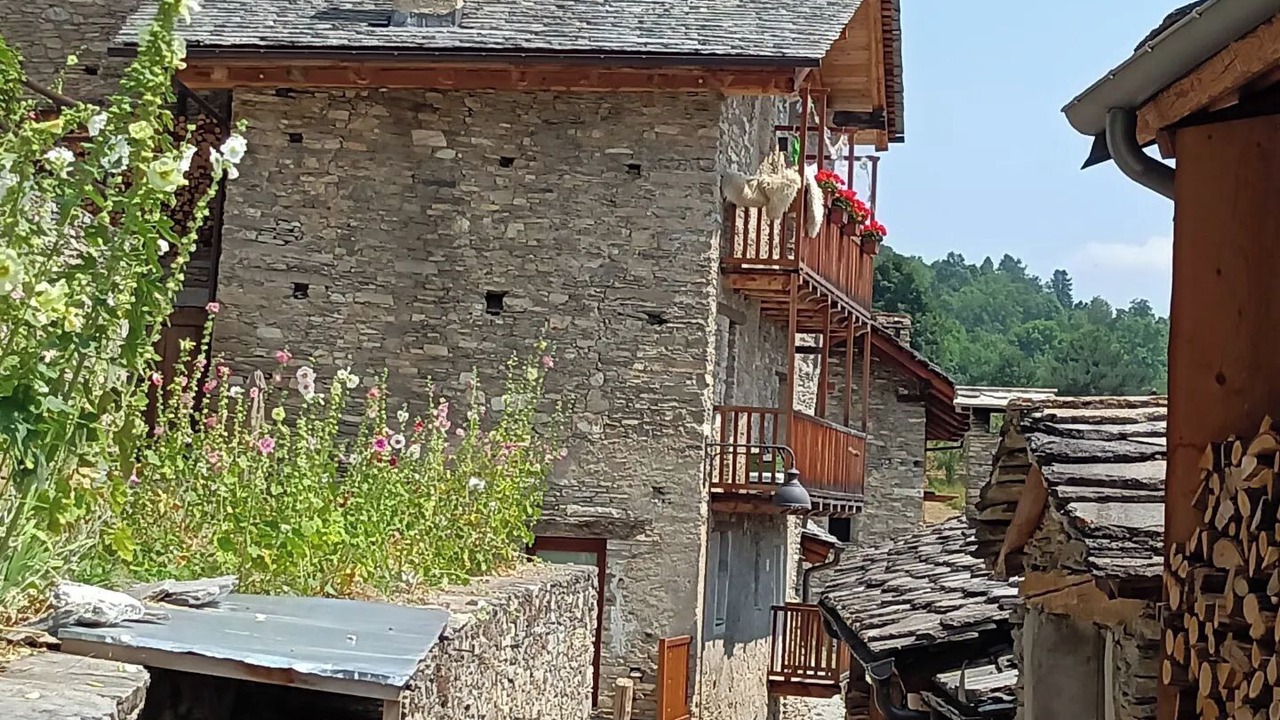 Photo of Others in Morinesio