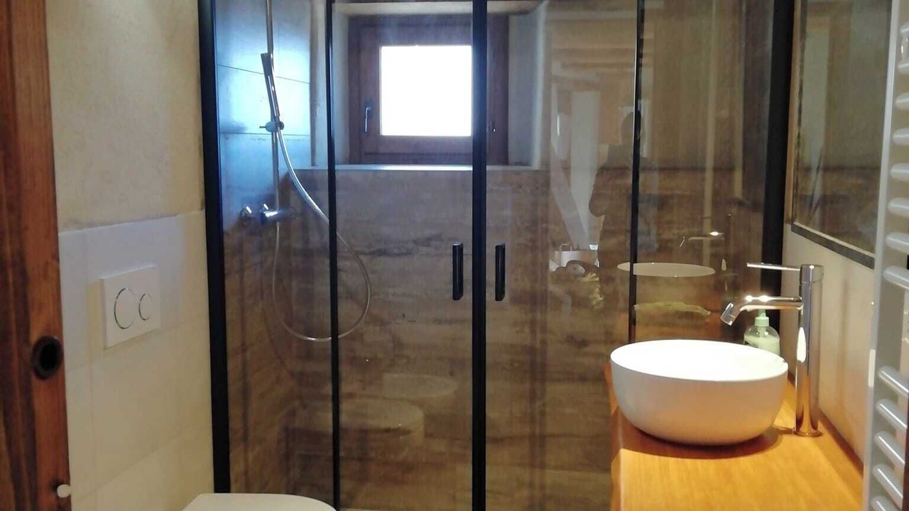 Photo of Bathroom in Morinesio