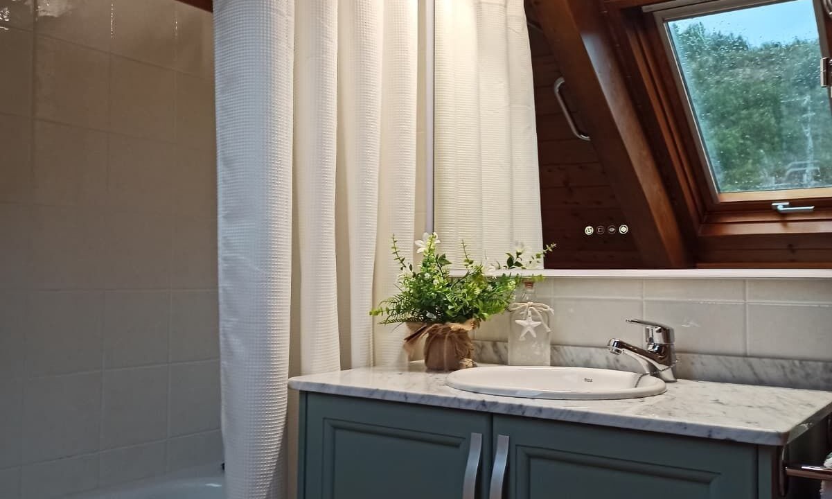 Photo of Bathroom in Buira