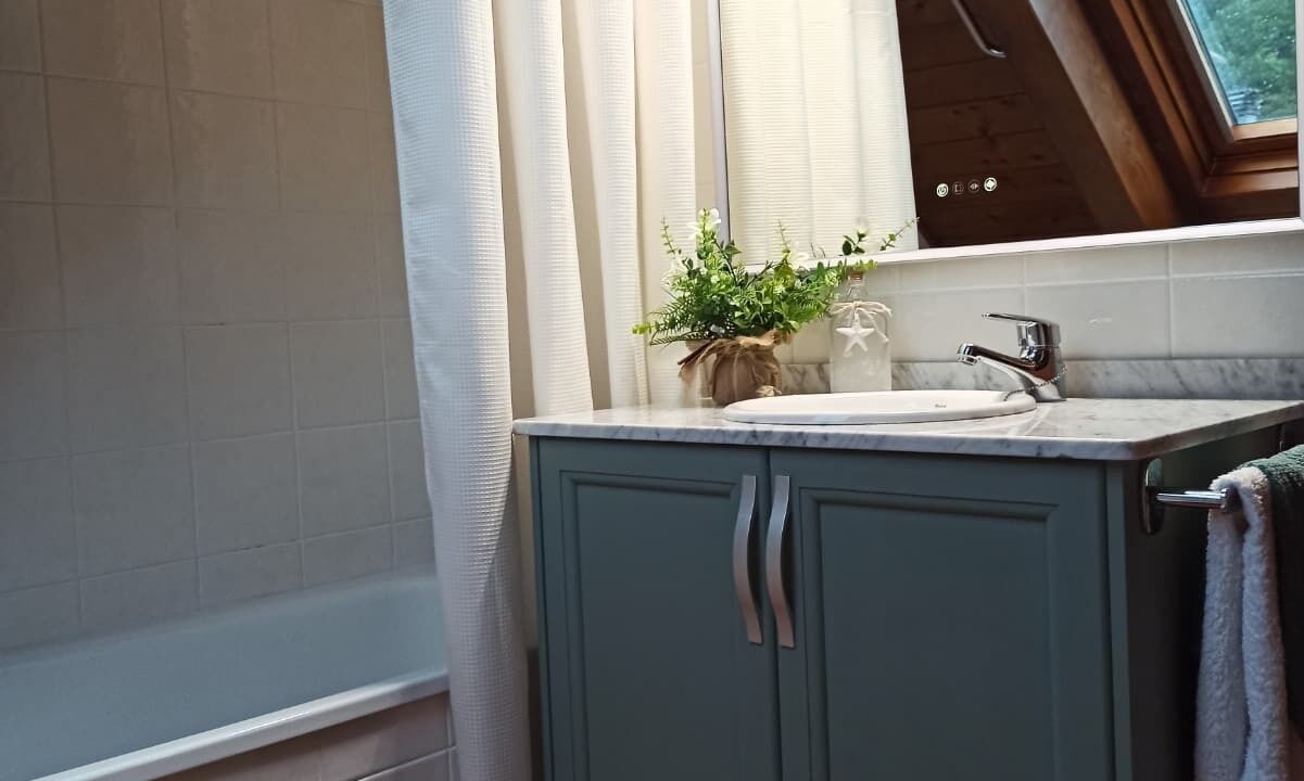 Photo of Bathroom in Buira