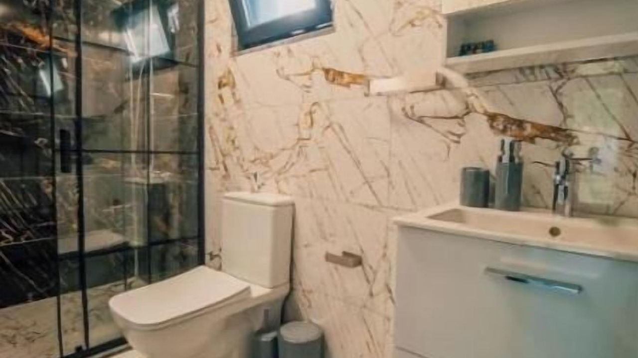 Photo of Bathroom in Yanik