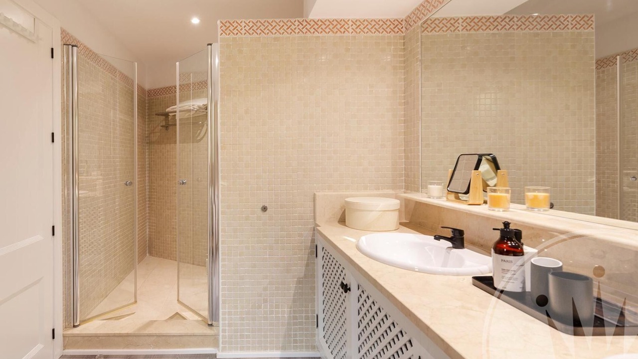 Photo of Bathroom in El Beal