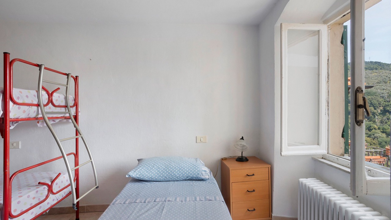 Photo of Bedroom in Castelnuovo Magra