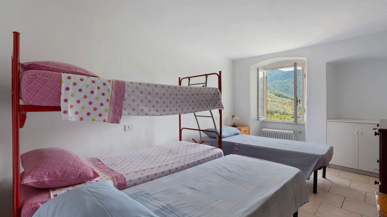Photo of Bedroom in Castelnuovo Magra