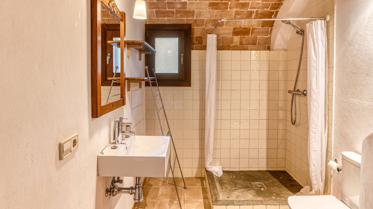 Photo of Bathroom in Borrassa