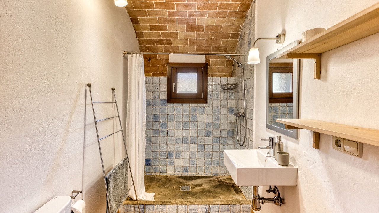 Photo of Bathroom in Borrassa