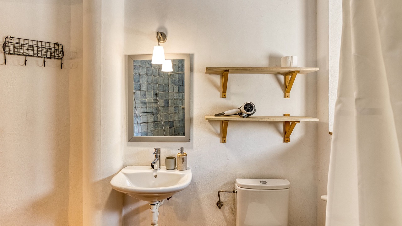 Photo of Bathroom in Borrassa