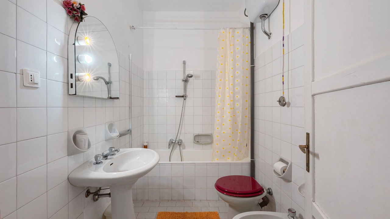 Photo of Bathroom in Castiglione Chiavarese