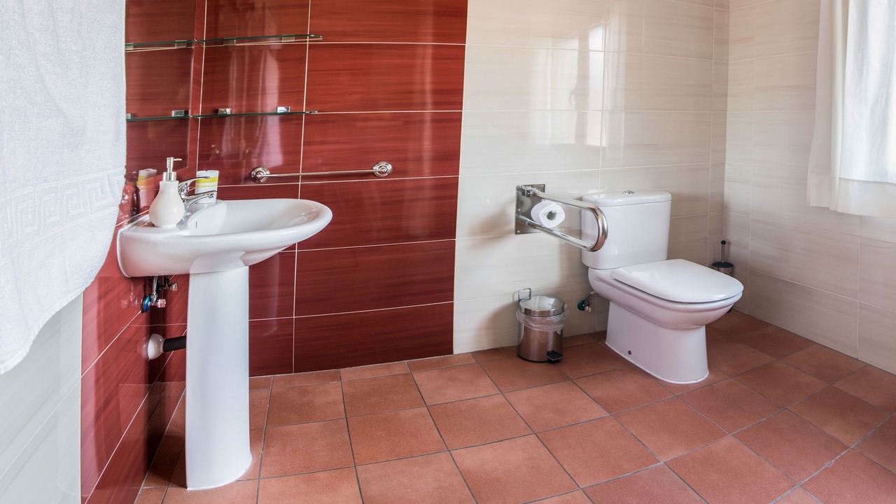 Photo of Bathroom in Galvez