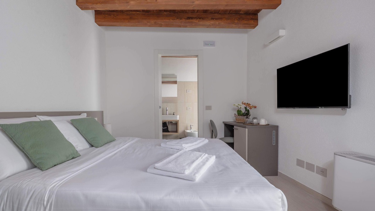 Photo of Bedroom in Valgatara