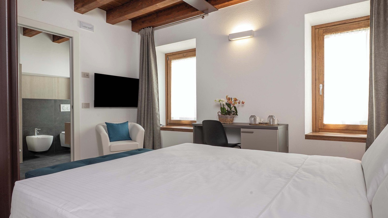 Photo of Bedroom in Valgatara