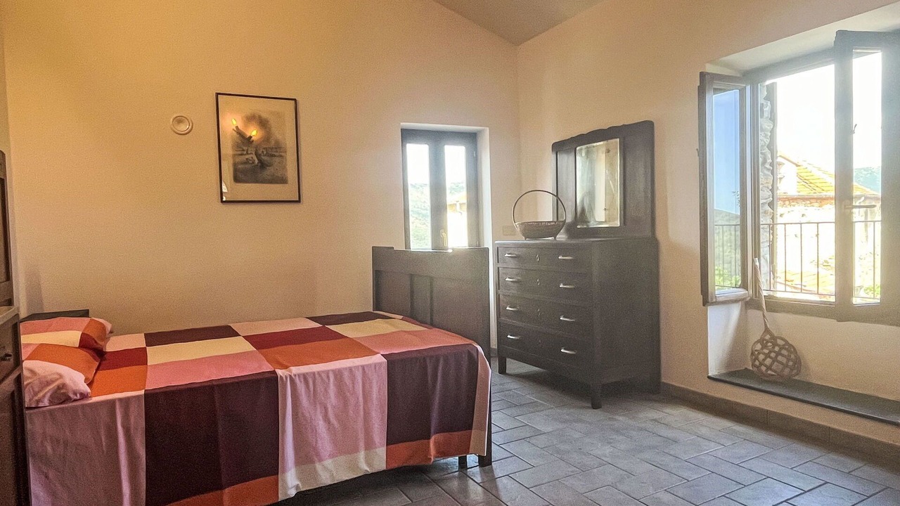 Photo of Bedroom in Lucinasco