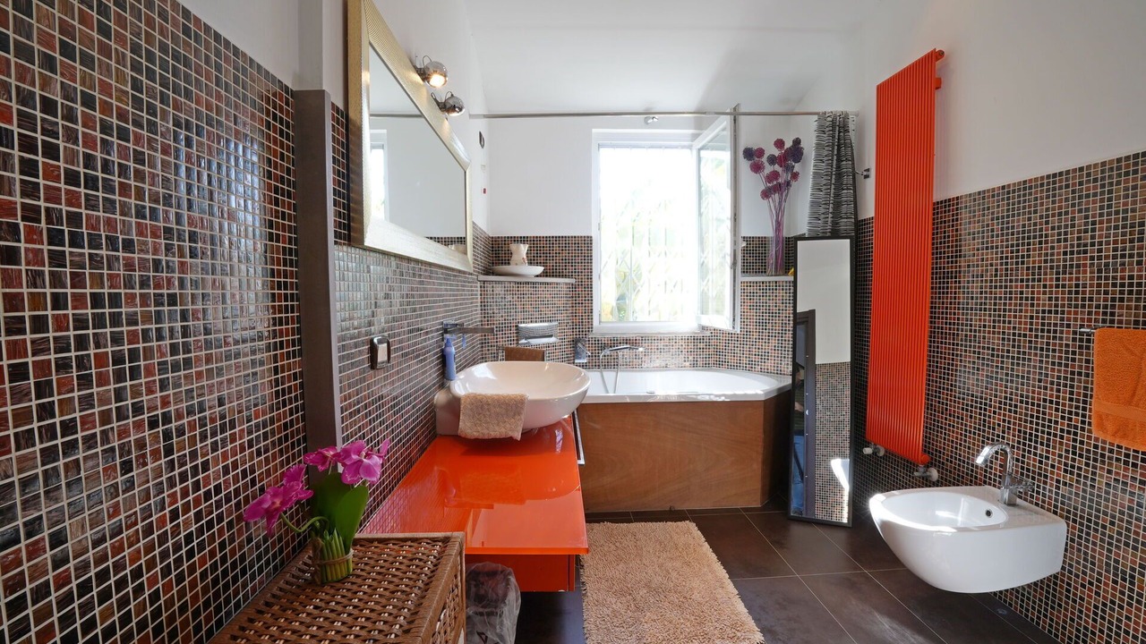 Photo of Bathroom in Ameglia