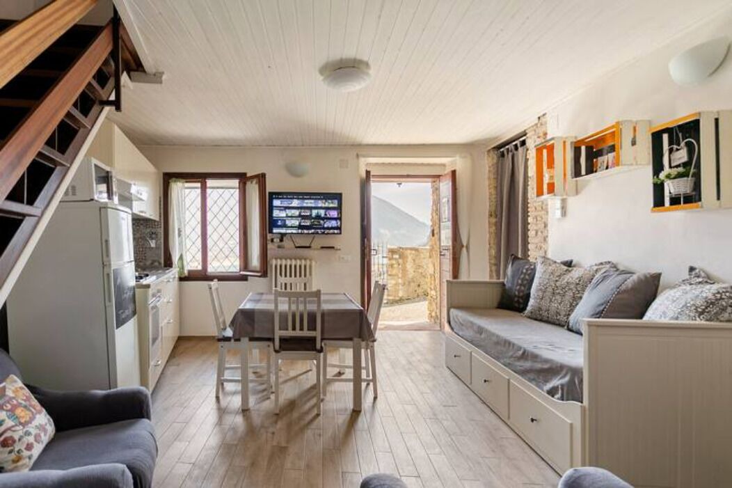Photo of Livingroom in Castel di Tora