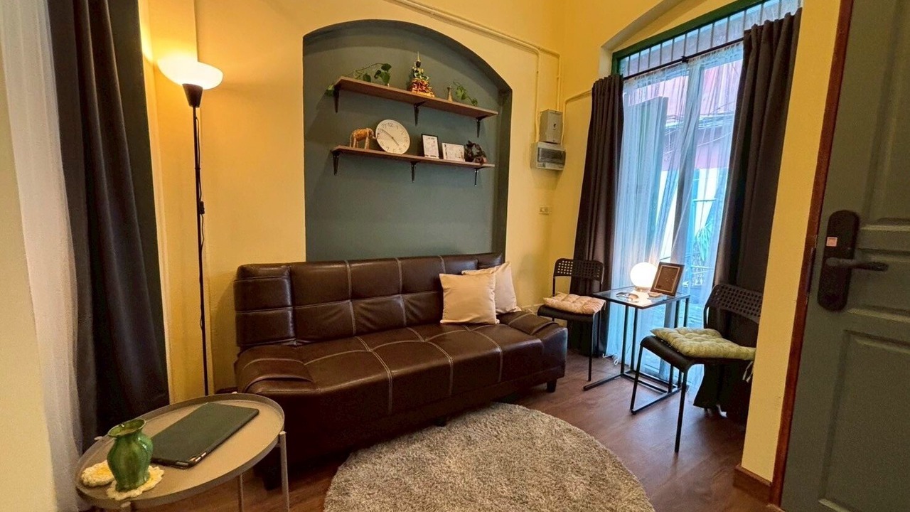 Photo of Livingroom in Talat Yot