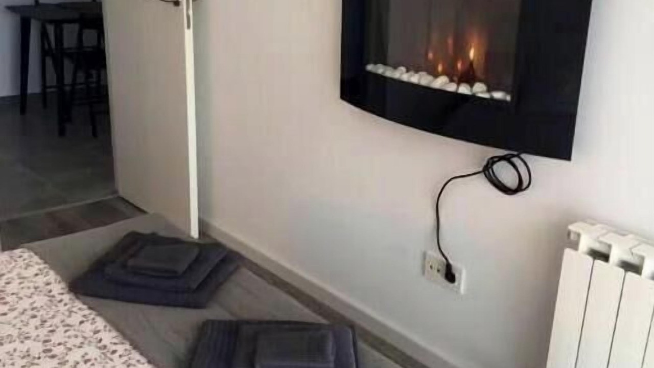 Photo of Bedroom in Los Angeles de San Rafael