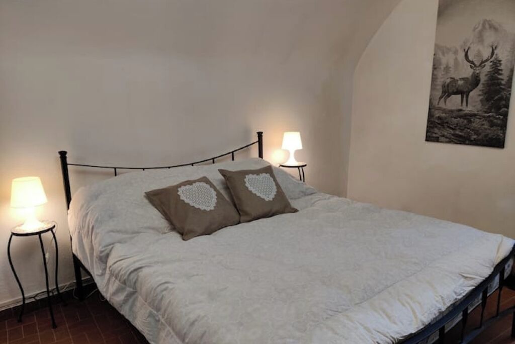 Photo of Bedroom in Ormea