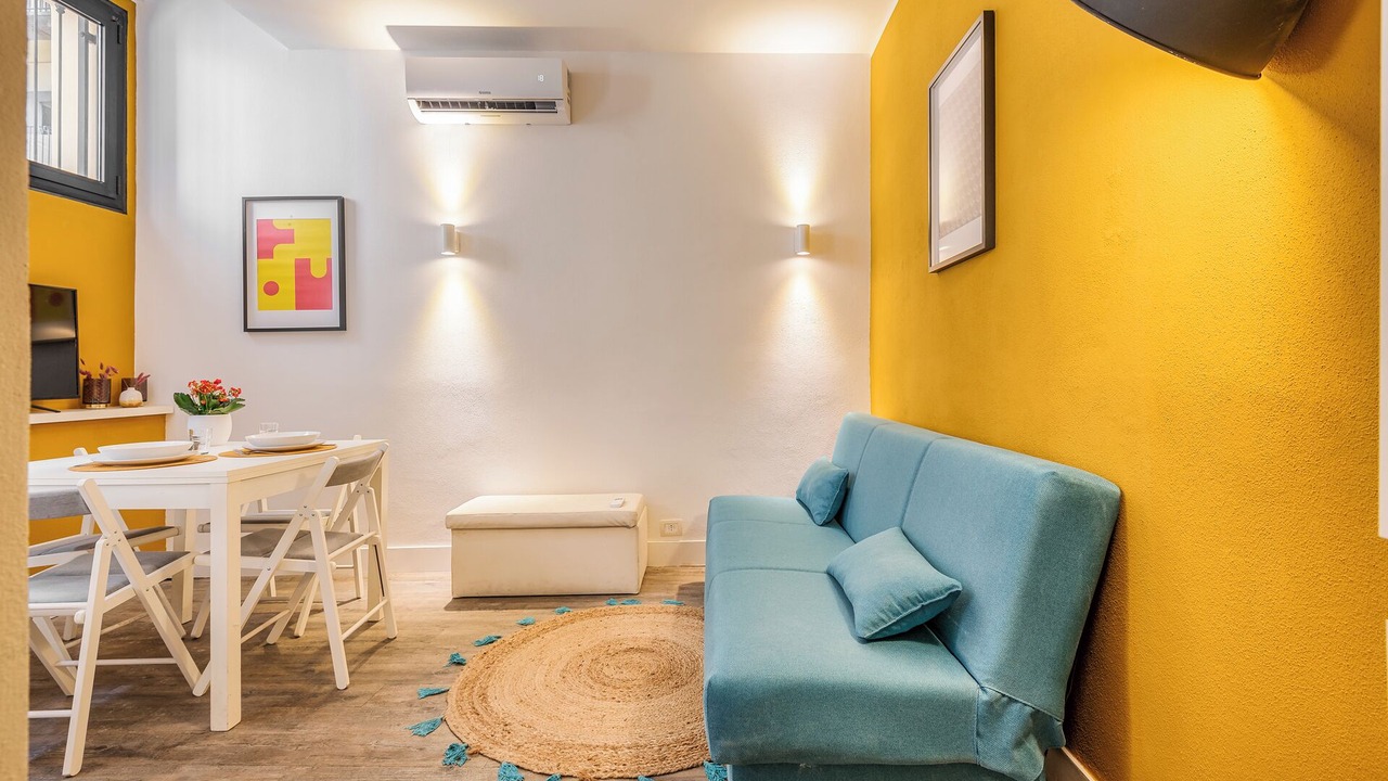 Photo of Livingroom in Milan Centre