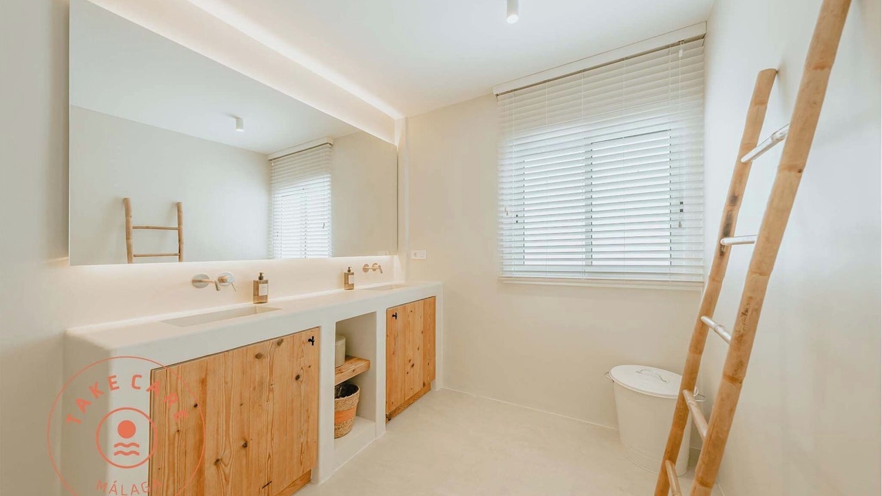 Photo of Bathroom in Playas del Palo