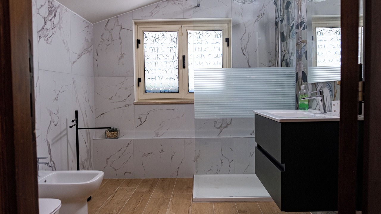 Photo of Bathroom in Miano