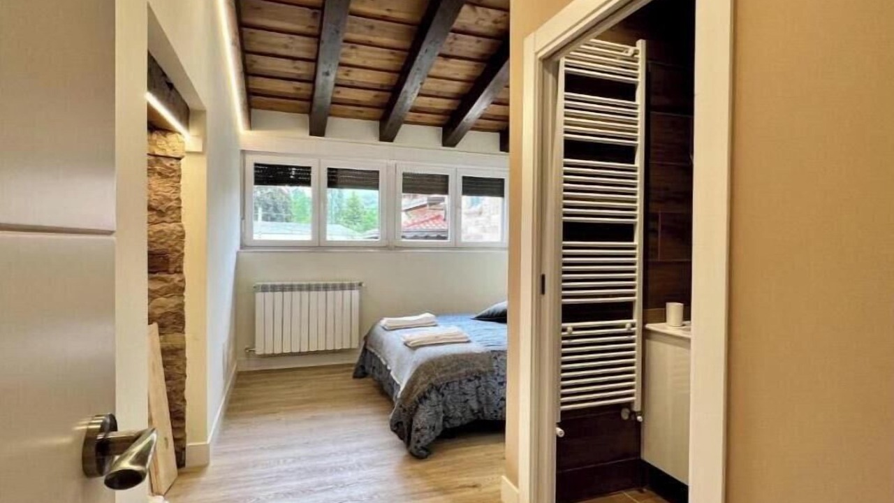 Photo of Bedroom in Hermandad de Campoo de Suso