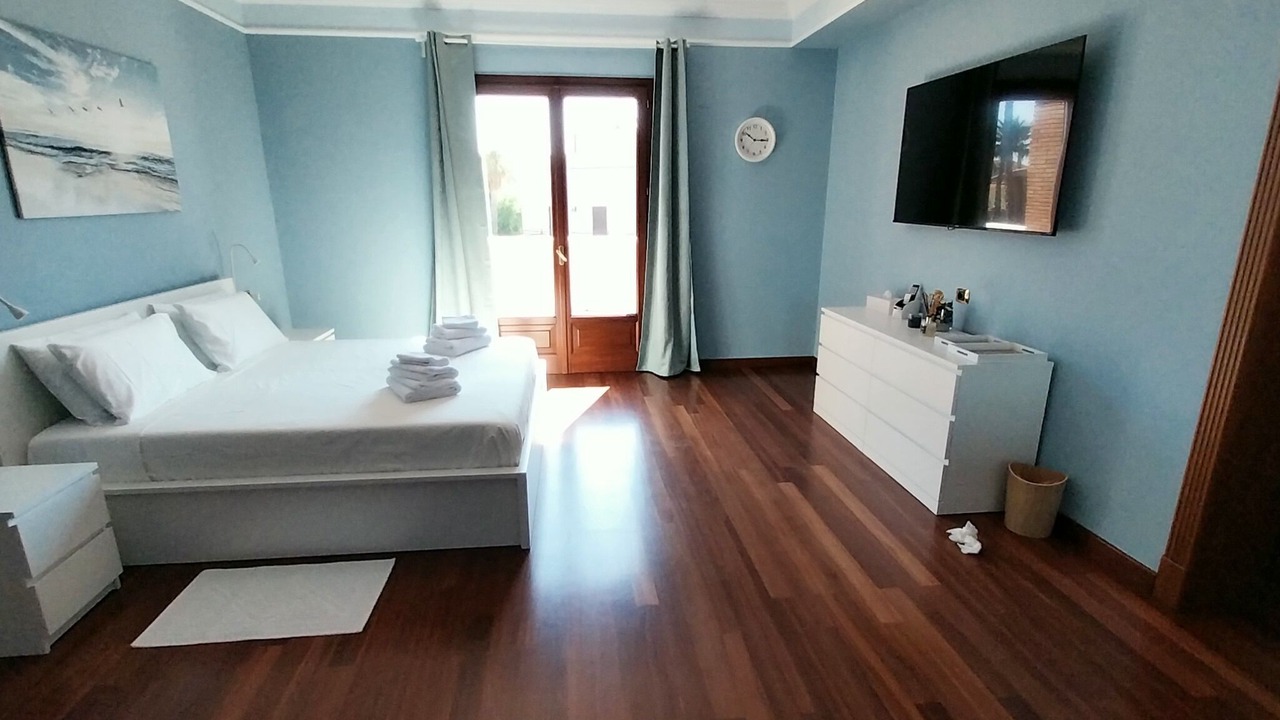 Photo of Bedroom in Tiche