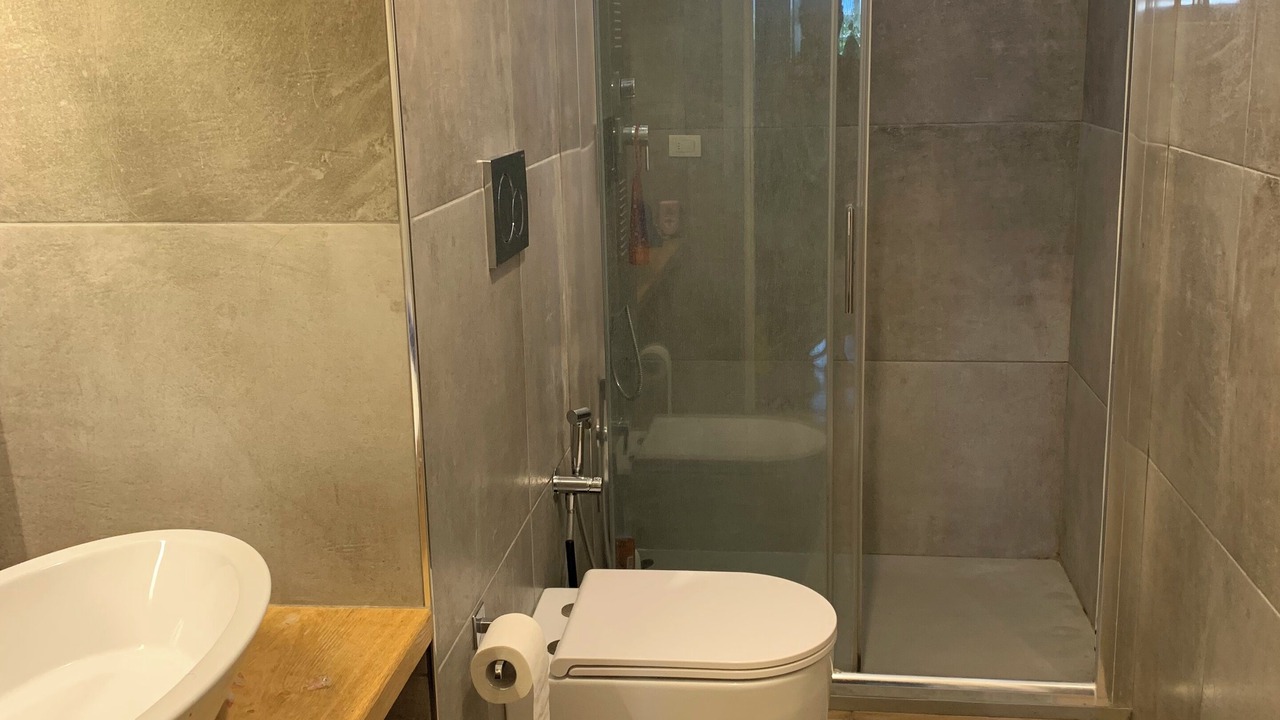 Photo of Bathroom in Latina