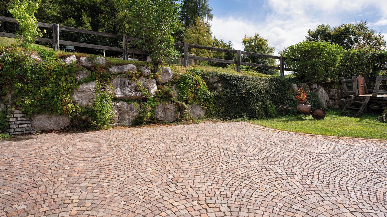 Photo of Outdoor in Arsie