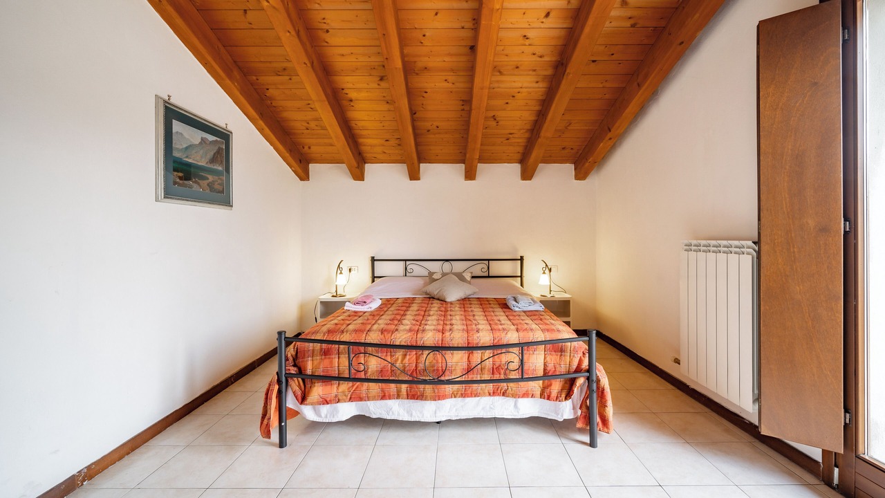 Photo of Bedroom in Lecco