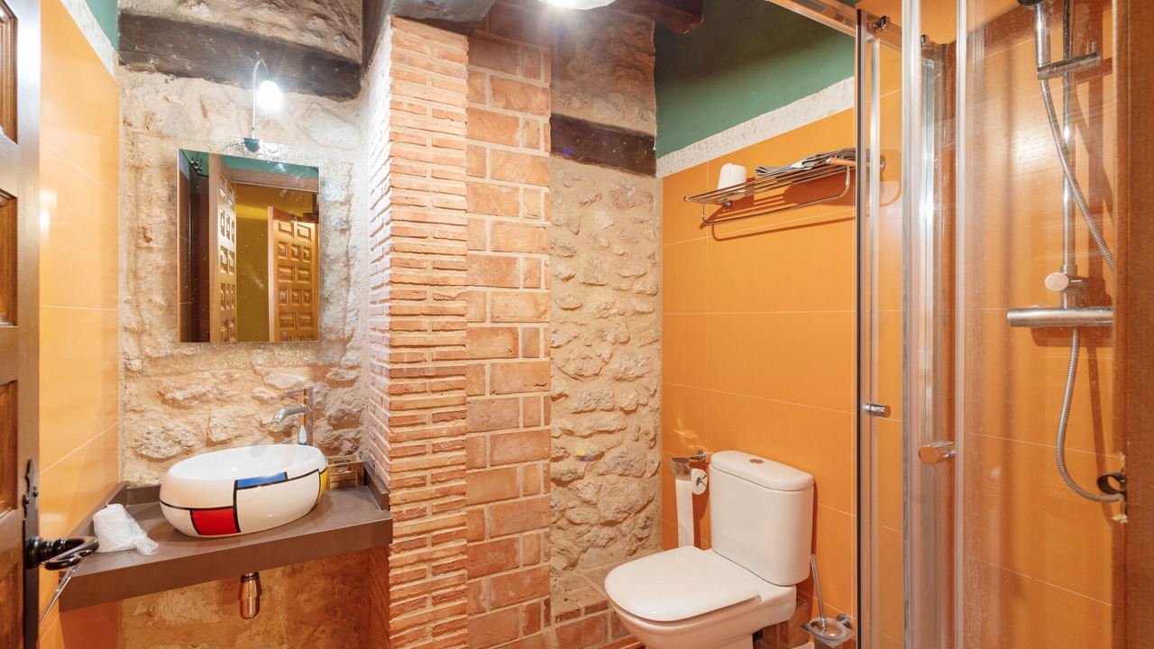 Photo of Bathroom in Alfambra