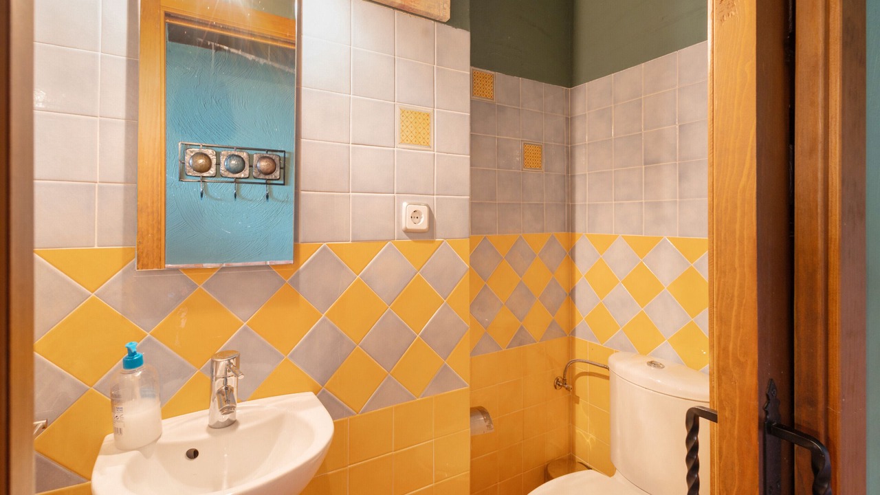 Photo of Bathroom in Alfambra
