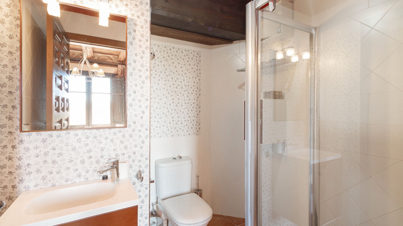 Photo of Bathroom in Alfambra