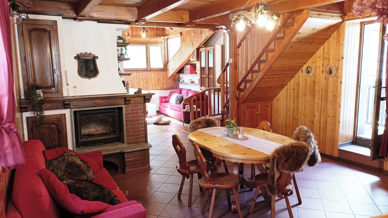 Photo of Livingroom in Pontboset