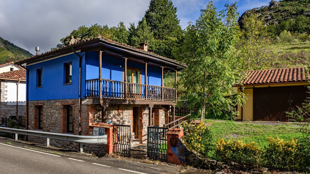 Photo of Outdoor in Precendi