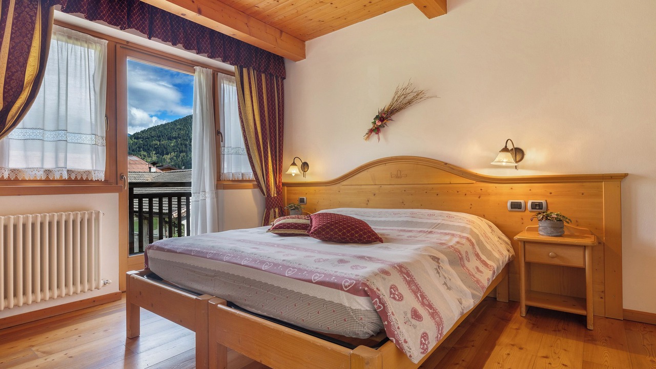 Photo of Bedroom in Caderzone Terme