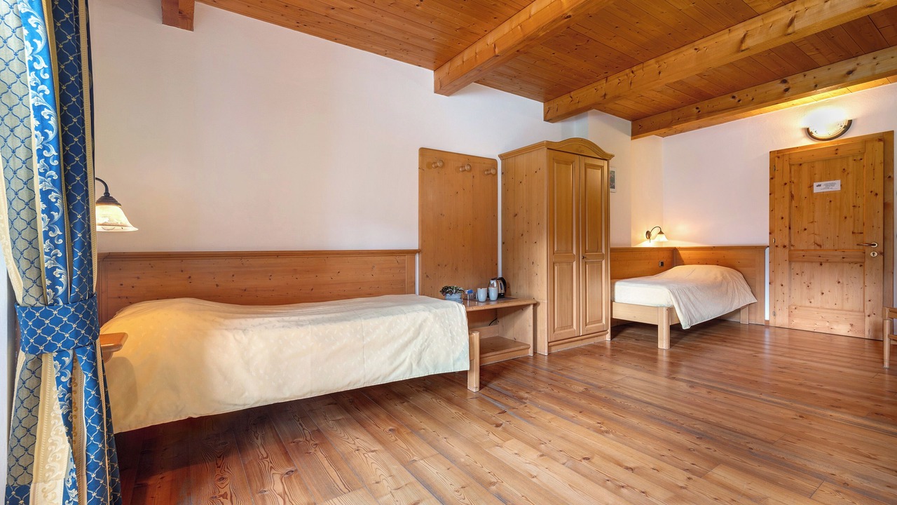 Photo of Bedroom in Caderzone Terme