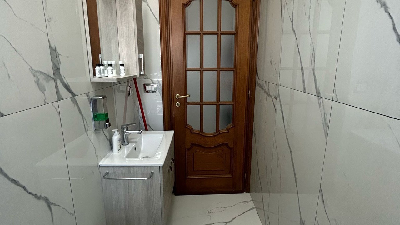 Photo of Bathroom in Naples