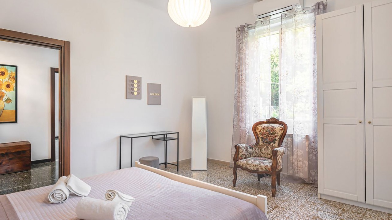 Photo of Bedroom in Arcola