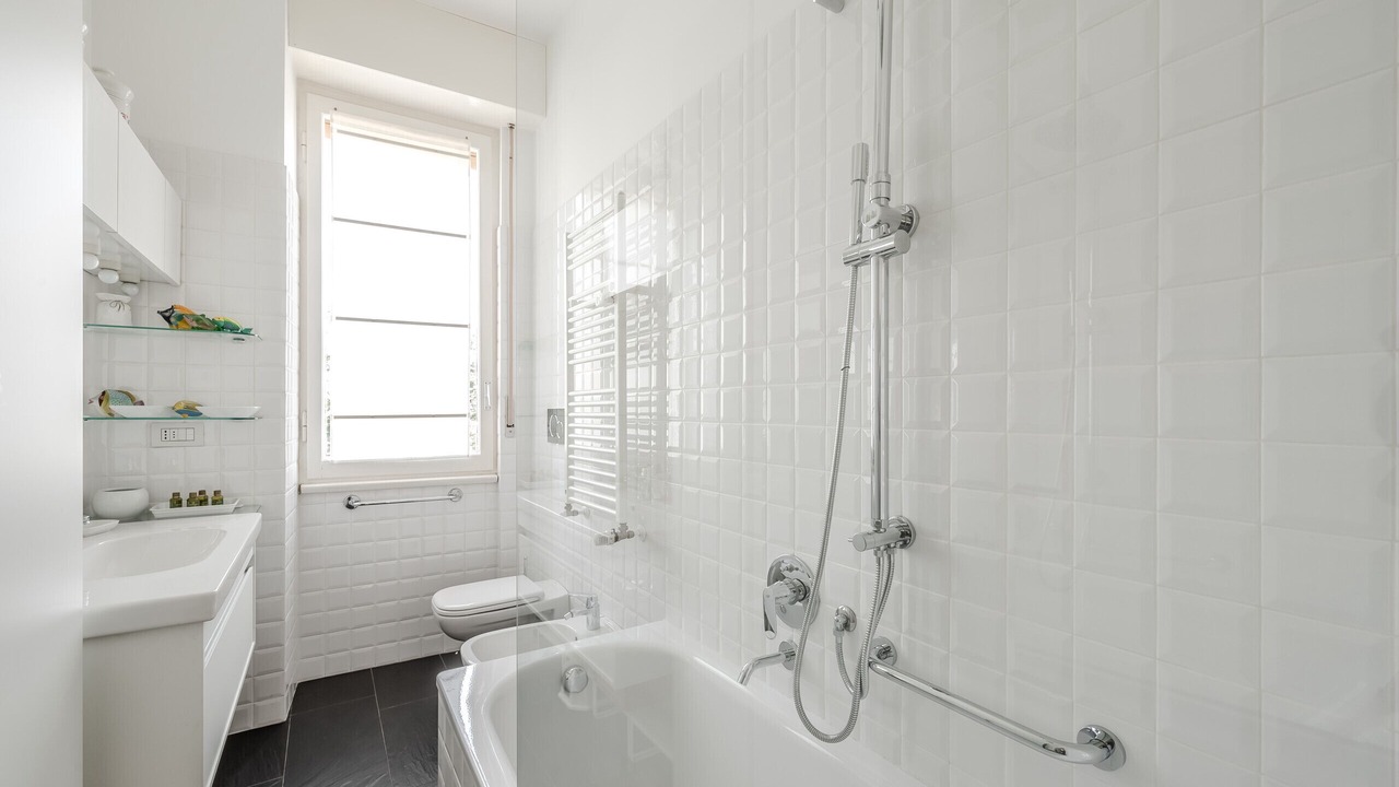 Photo of Bathroom in Acquabella